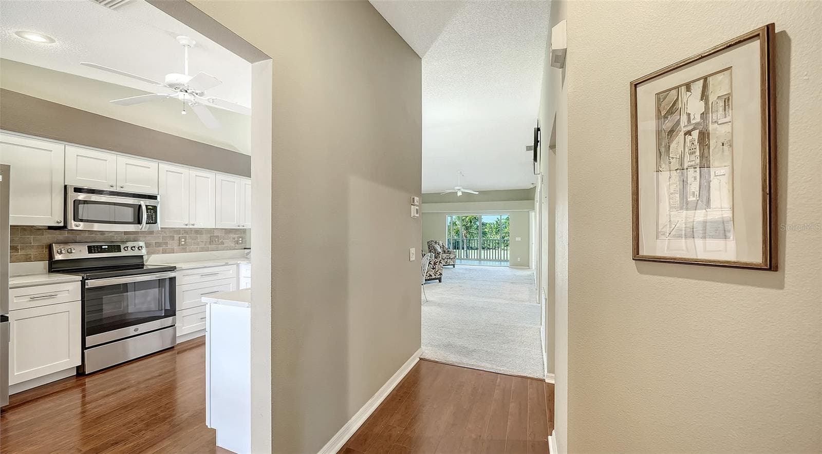 Condominium at 9641 CASTLE POINT DR #1226, SARASOTA, photo 4 of 65