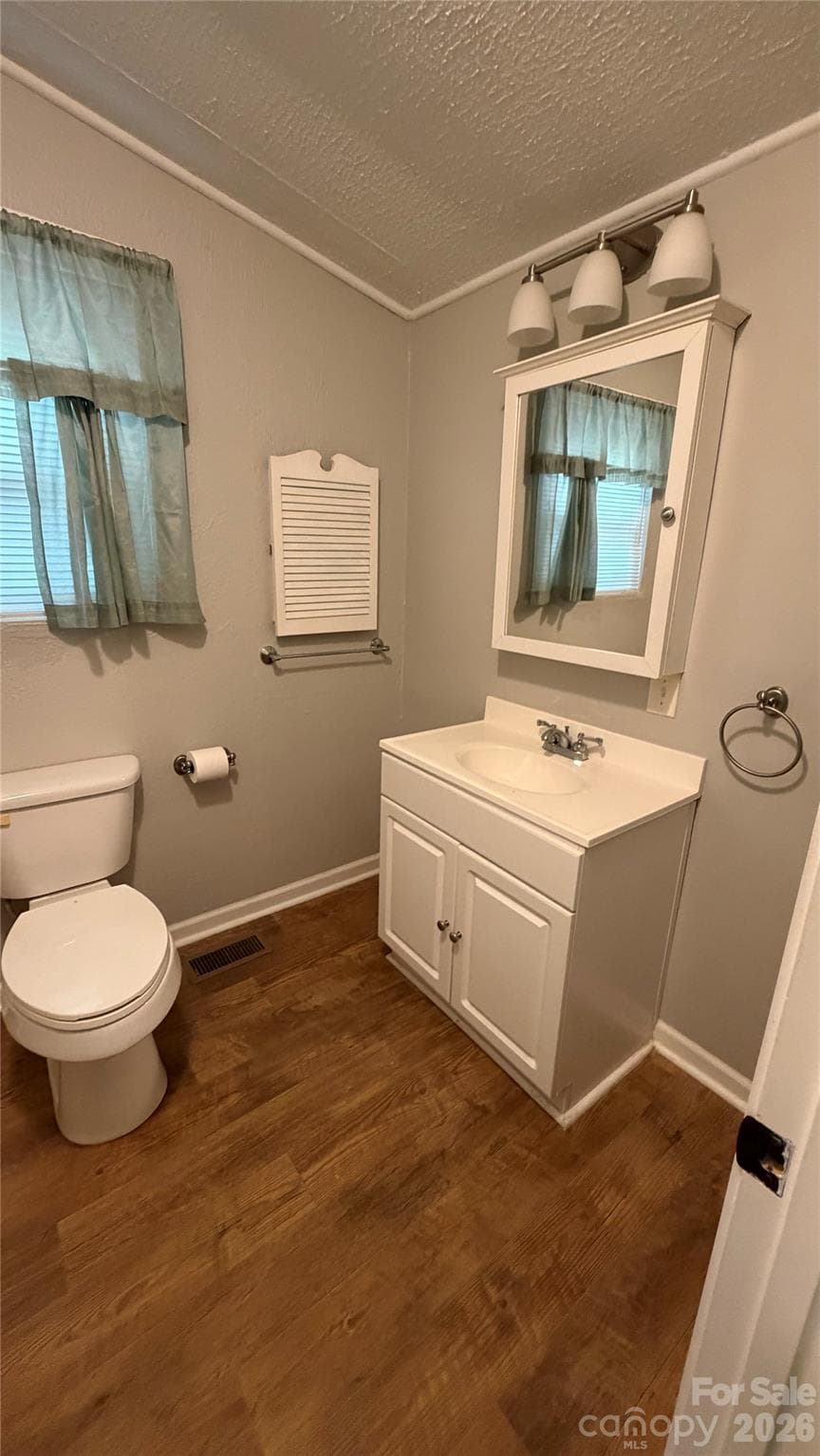 Single Family Residence at 216 Auten Circle, Mount Holly, photo 20 of 32