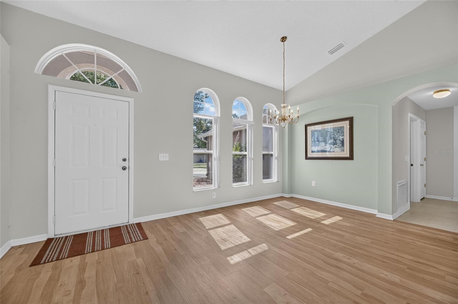 Single Family Residence at 10303 TARRAGON DR, RIVERVIEW, photo 8 of 40