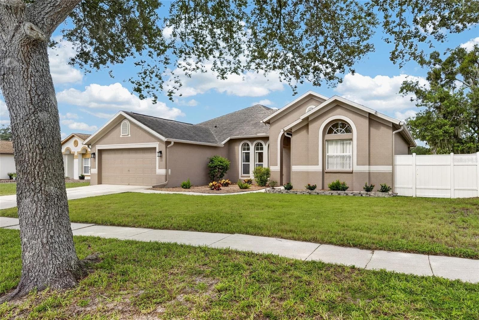 Single Family Residence at 10303 TARRAGON DR, RIVERVIEW, photo 37 of 40