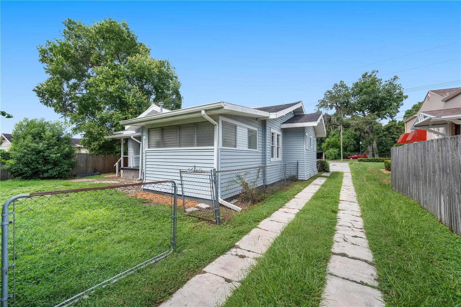 Fully fenced backyard - 816 S INGRAHAM AVE, LAKELAND