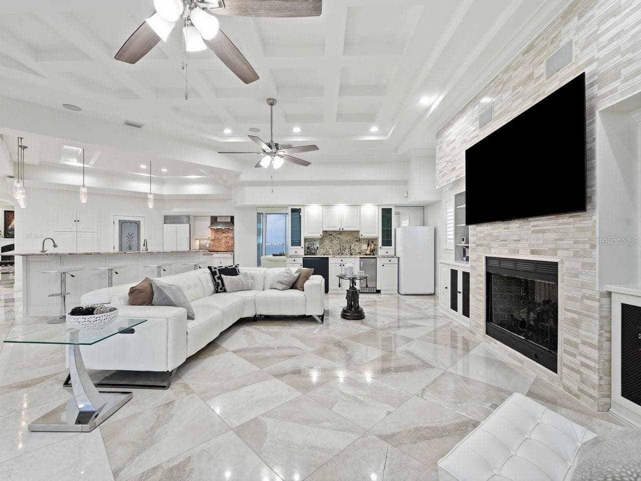 Single Family Residence at 5400 PALI WAY, ST PETE BEACH, photo 13 of 73