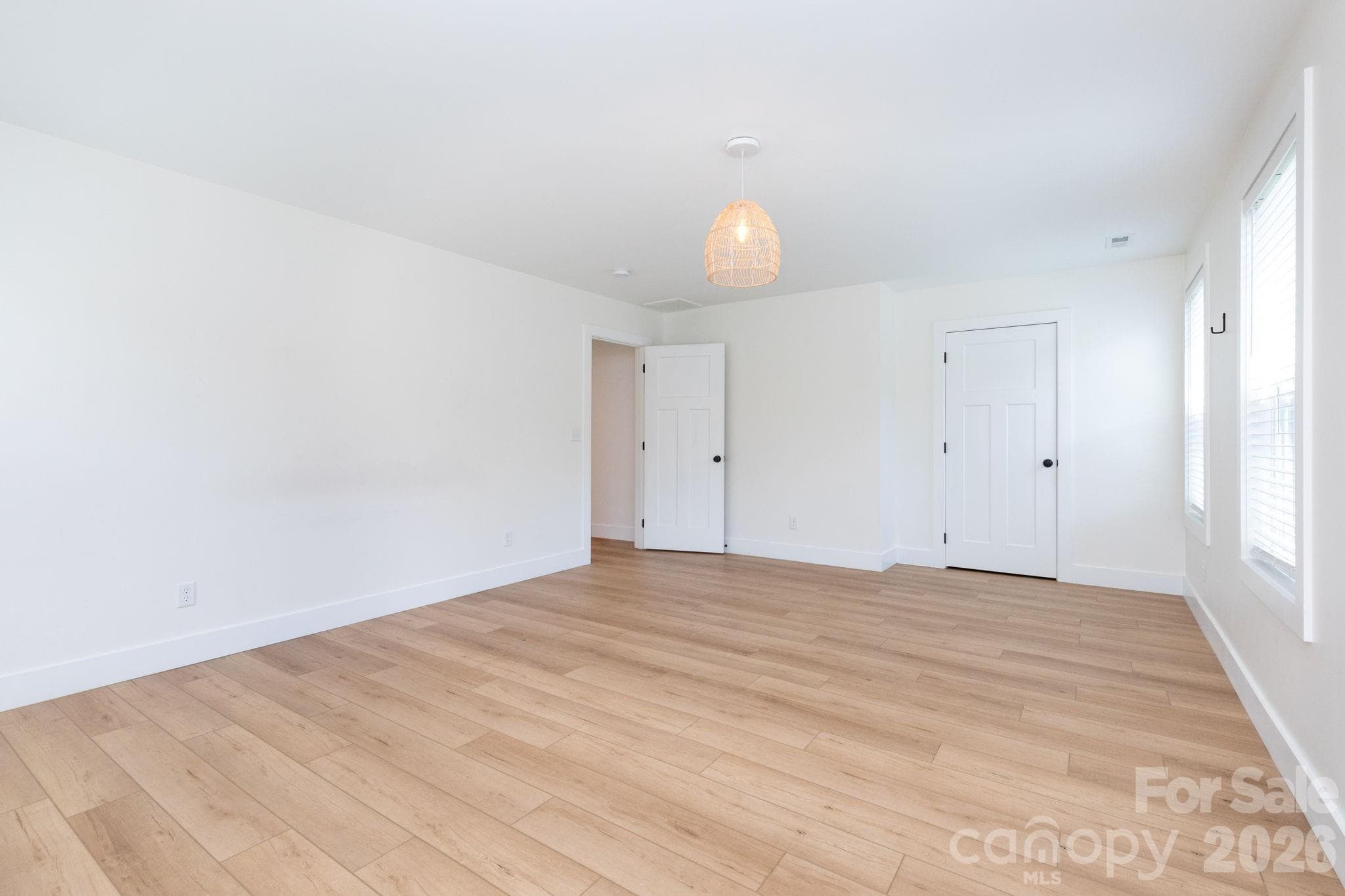 Single Family Residence at 881 Burney Mountain Road, Fletcher, photo 7 of 28