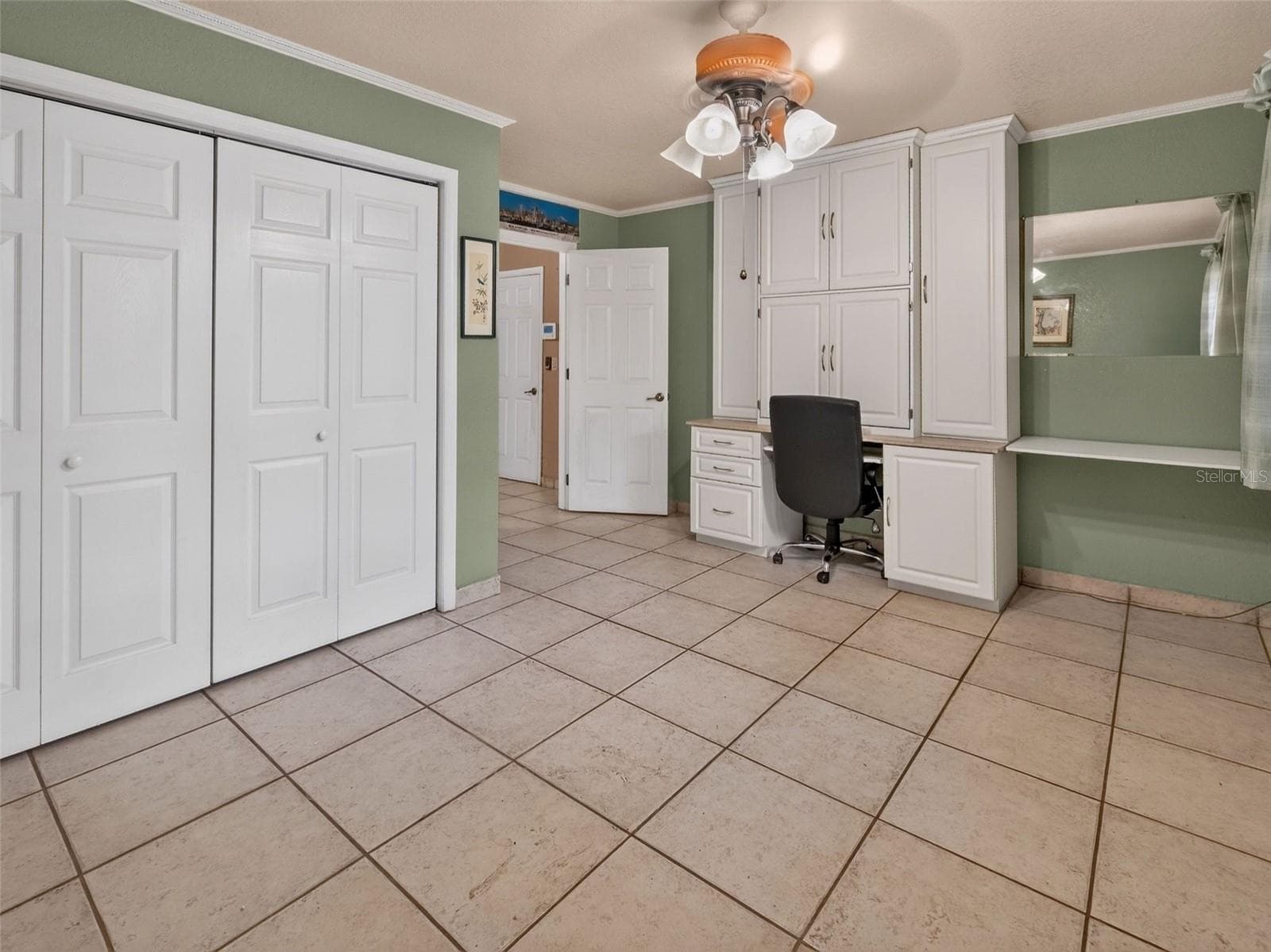 Single Family Residence at 8516 TWIN LAKE BLVD, TAMPA, photo 14 of 50