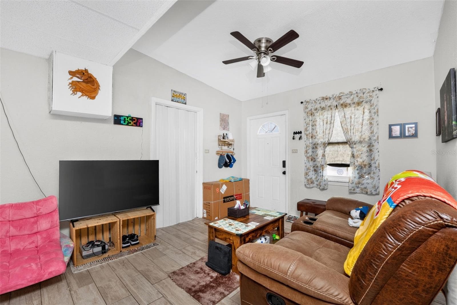 Single Family Residence at 3100 CRESTWOOD DR, PORT CHARLOTTE, photo 4 of 39
