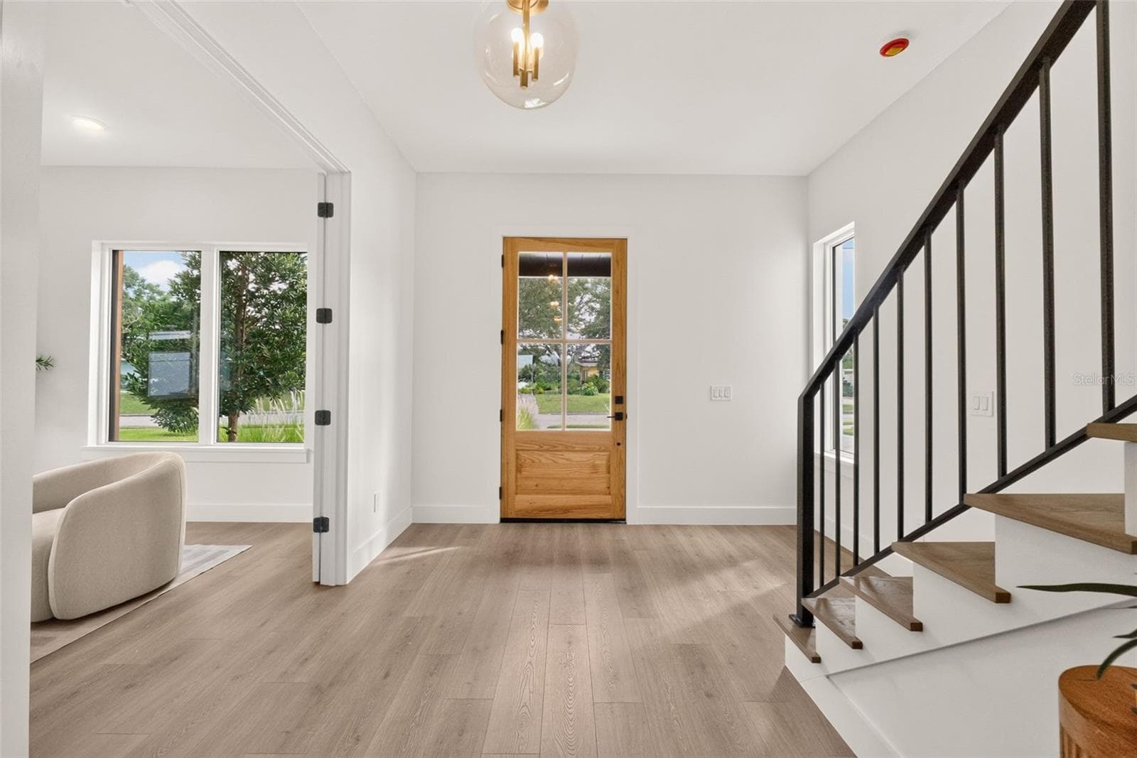 Entry - 1205 FALCON DR, ORLANDO