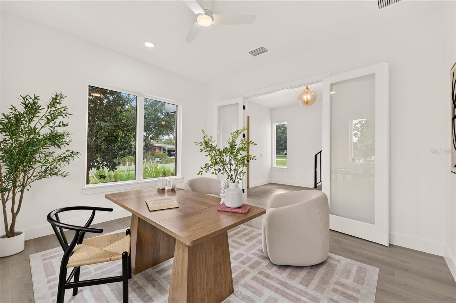 Single Family Residence at 1205 FALCON DR, ORLANDO, photo 8 of 79