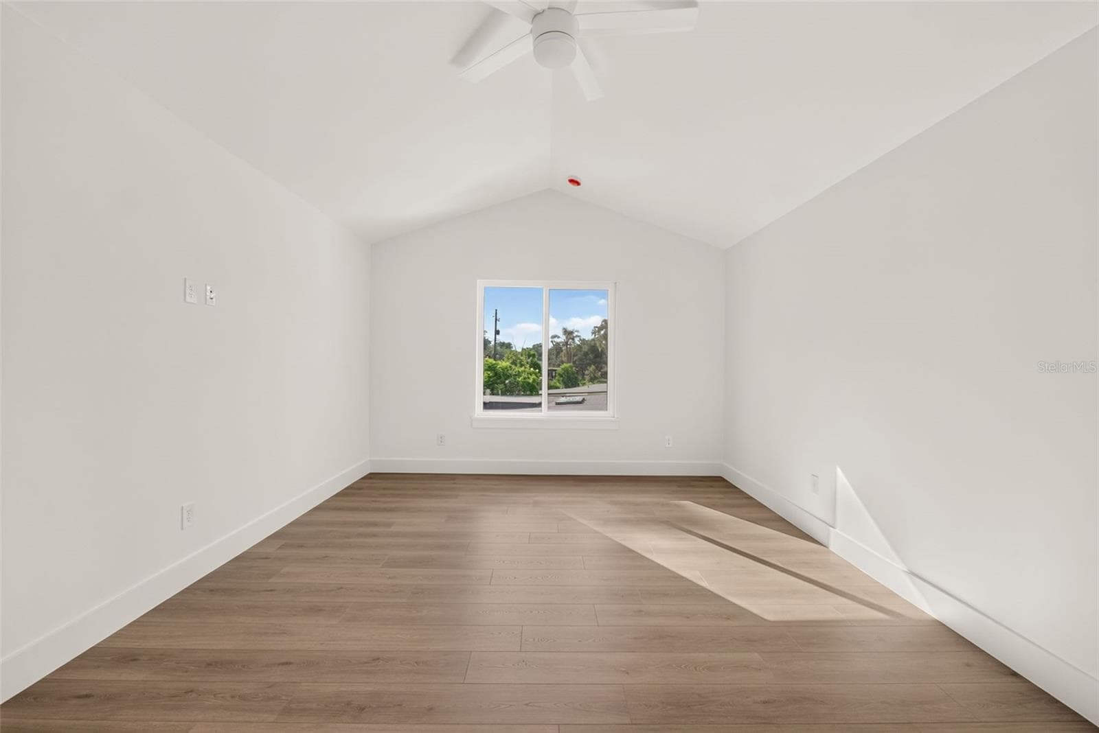 Single Family Residence at 1205 FALCON DR, ORLANDO, photo 51 of 79