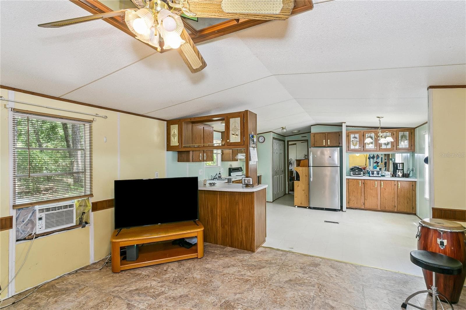 Manufactured Home at 2323 CAMORS RD, JAY, photo 9 of 30