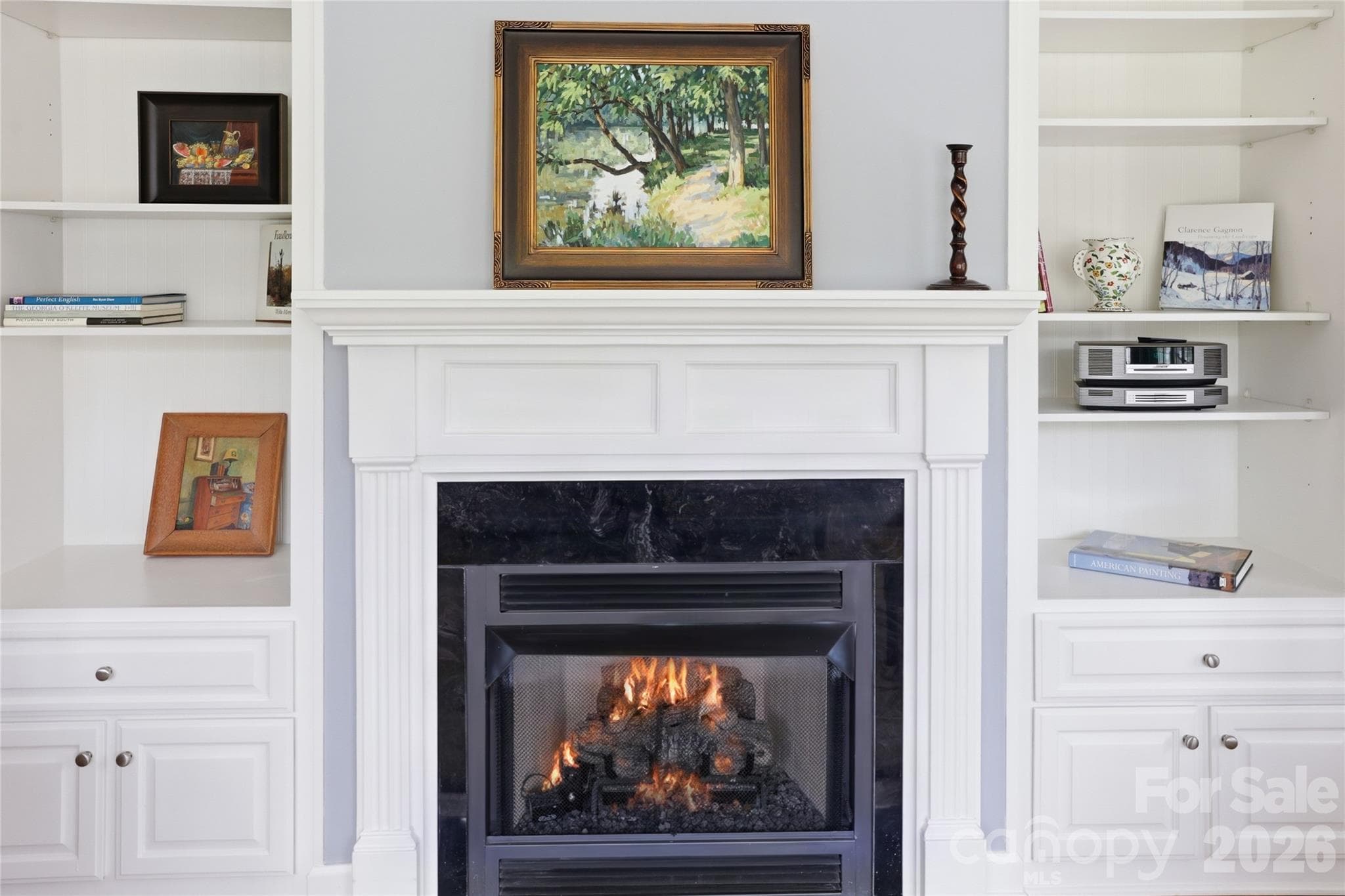 Built-in charm and convenience - 18 Creekside Way, Asheville
