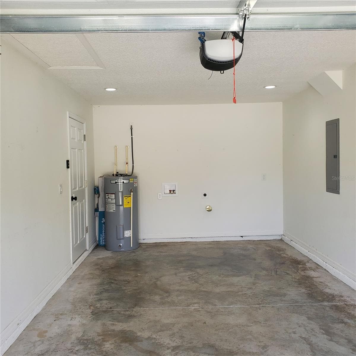 Single Family Residence at 353 FISHER WAY, OCKLAWAHA, photo 6 of 14