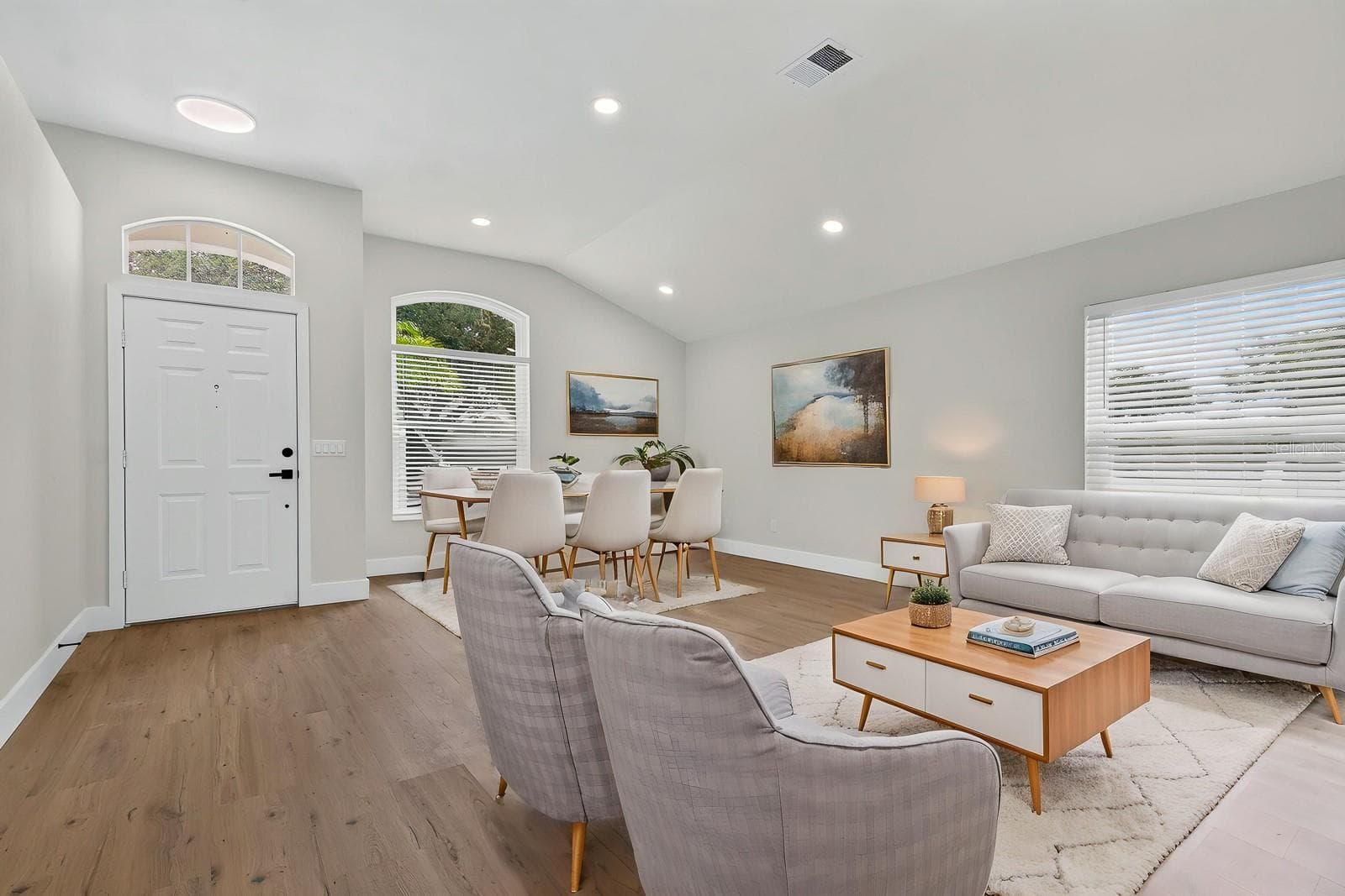 Single Family Residence at 7737 MARBELLA CREEK AVE, TAMPA, photo 11 of 22