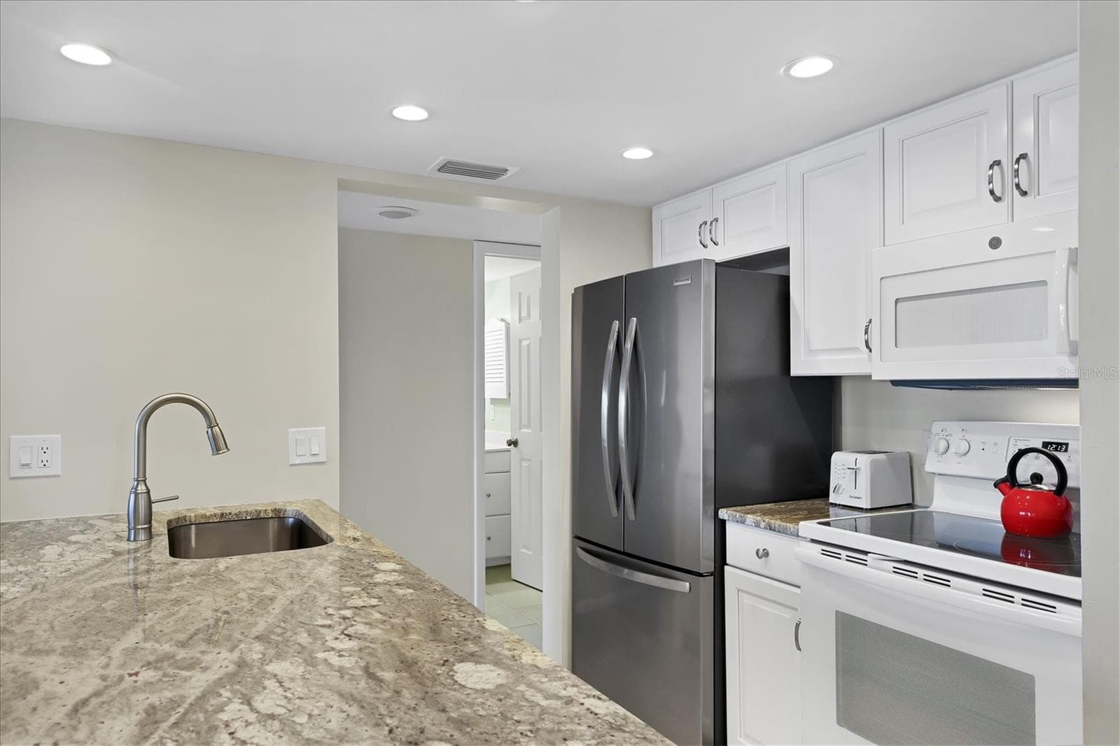 Condominium at 1900 COVE II PL #127, SARASOTA, photo 25 of 50