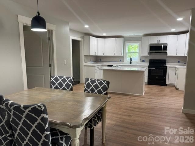 Single Family Residence at Gastonia, photo 10 of 61