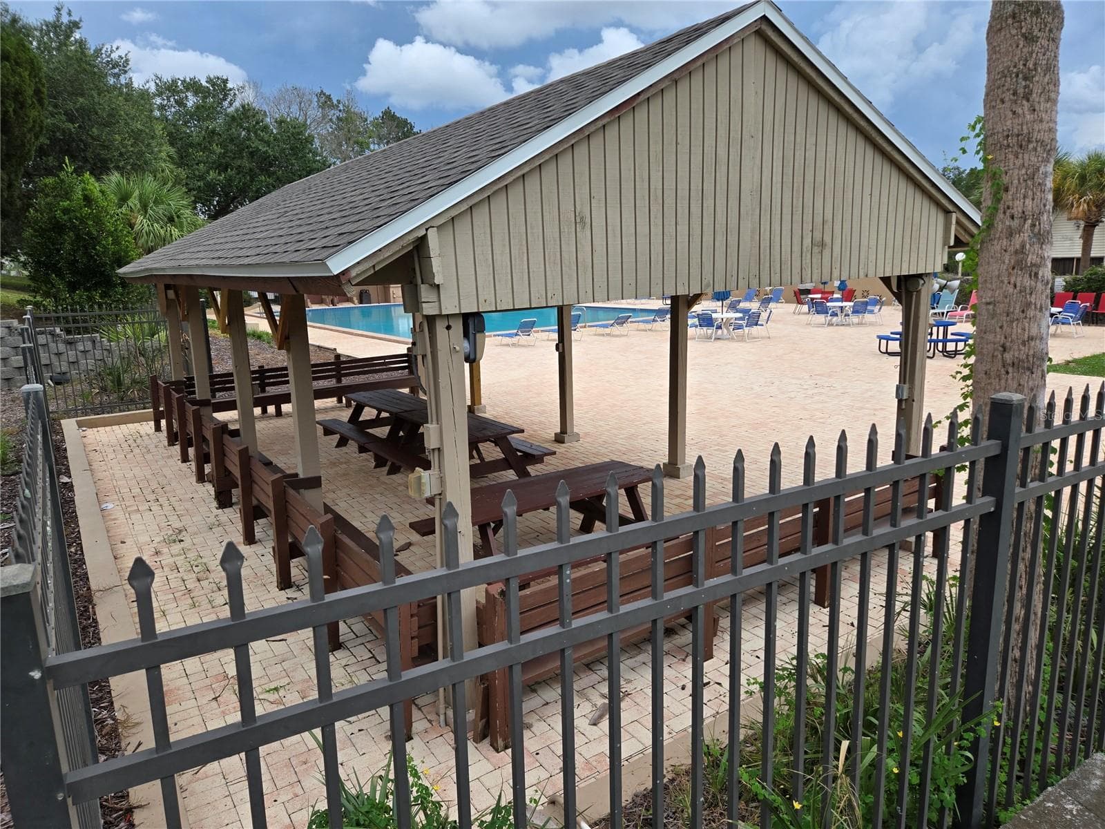 Pool picnic area - 10301 US HIGHWAY 27 #22, CLERMONT