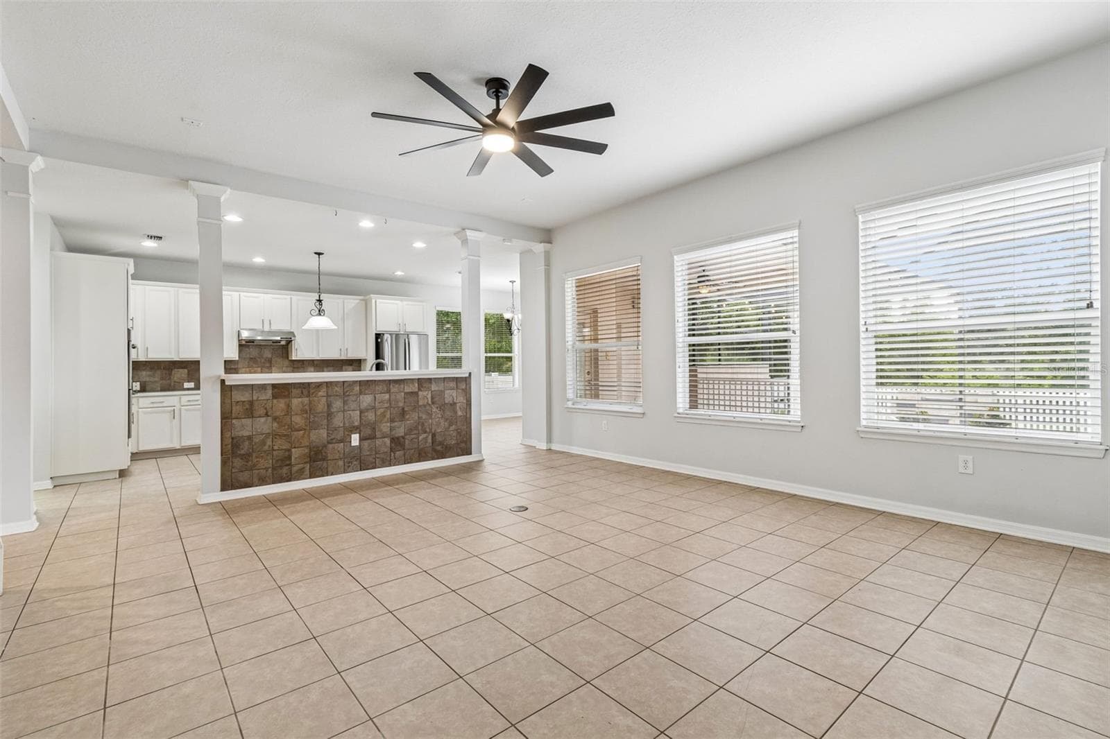 Single Family Residence at 8523 NORTHTON GROVES BLVD, ODESSA, photo 34 of 96