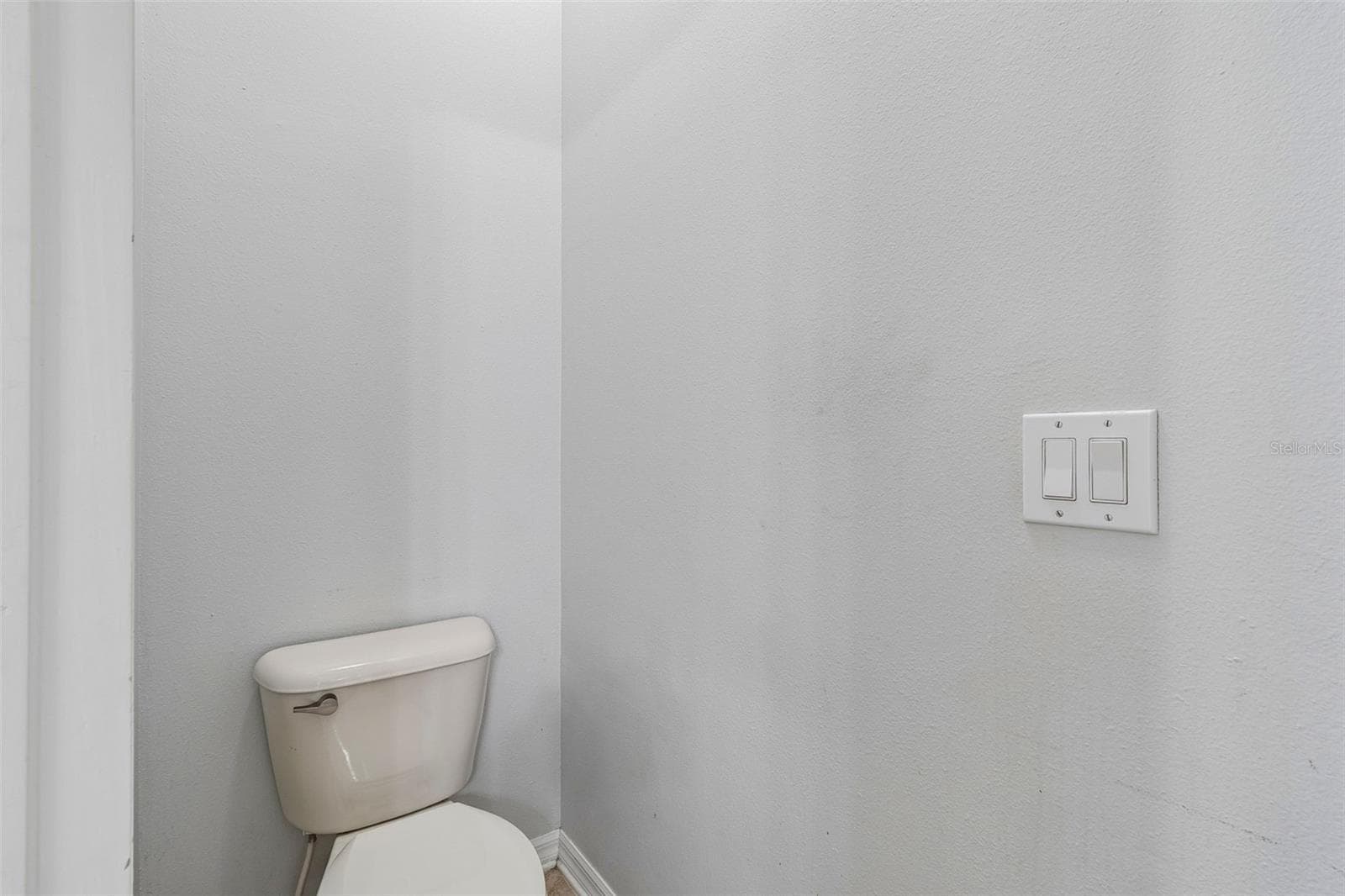 Single Family Residence at 8523 NORTHTON GROVES BLVD, ODESSA, photo 43 of 96