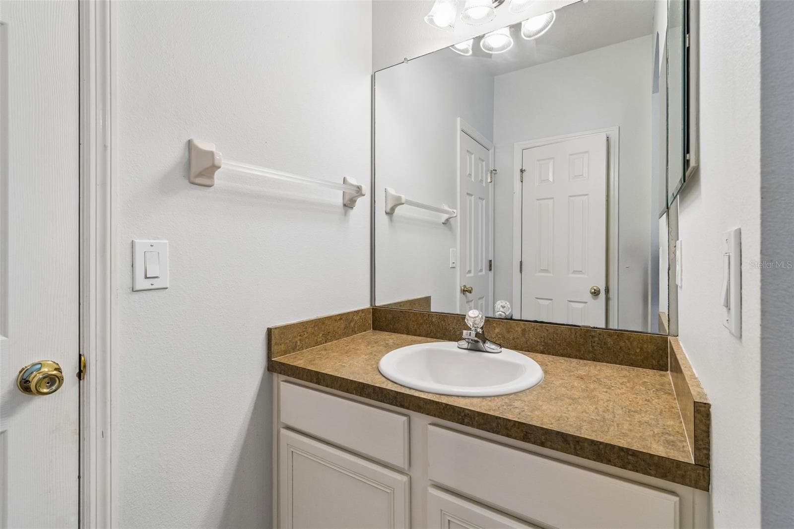 Single Family Residence at 8523 NORTHTON GROVES BLVD, ODESSA, photo 62 of 96