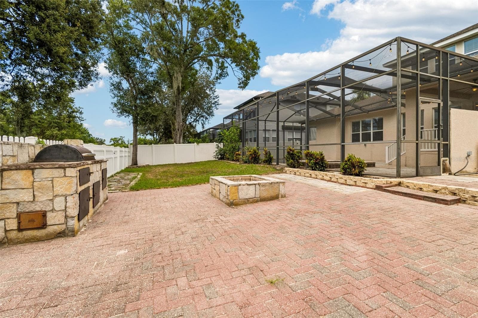 Single Family Residence at 8523 NORTHTON GROVES BLVD, ODESSA, photo 84 of 96