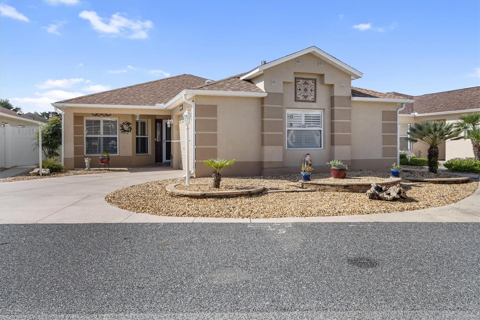 Villa at 1068 BURNETTOWN PL, THE VILLAGES, photo 34 of 43