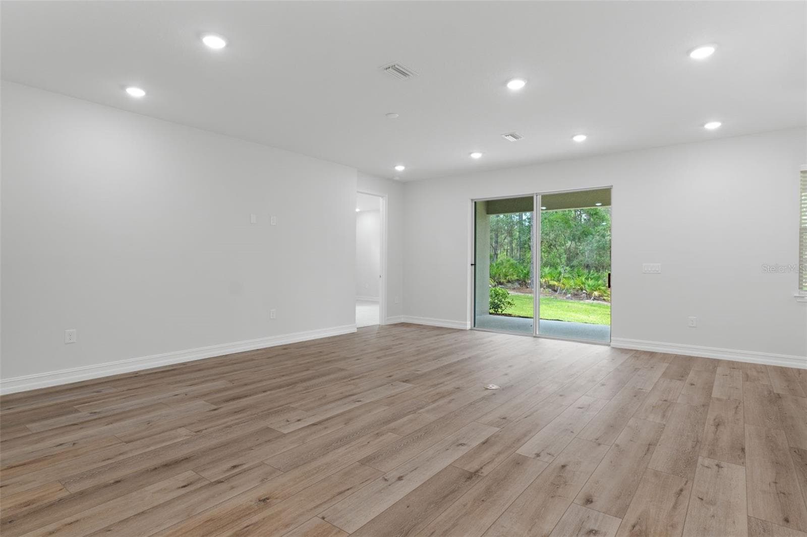 Completed Pioneer Living Area - 6162 W CONESTOGA ST, BEVERLY HILLS