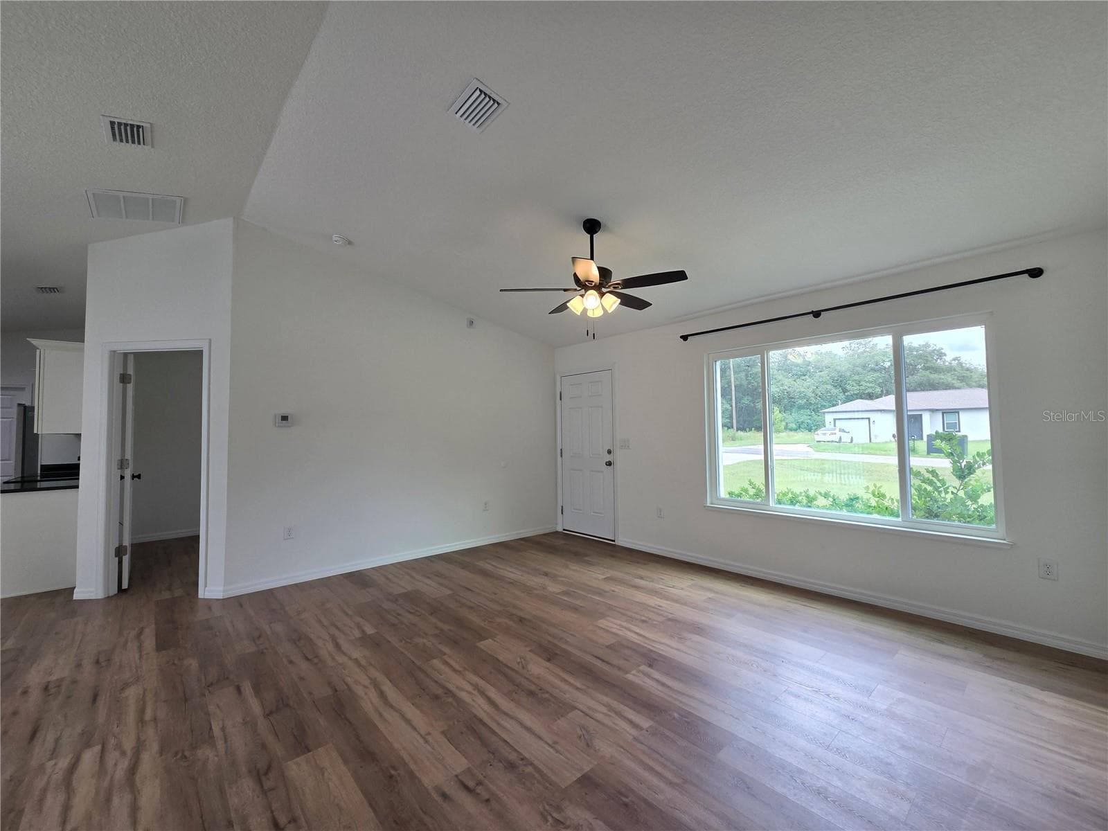 Single Family Residence at 353 FISHER WAY, OCKLAWAHA, photo 5 of 14