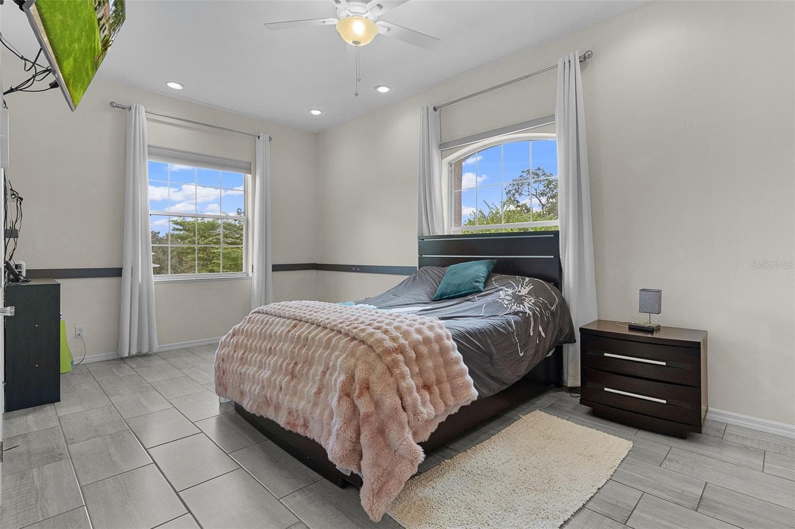 Primary Bedroom - 39407 TREELINE DR, LADY LAKE