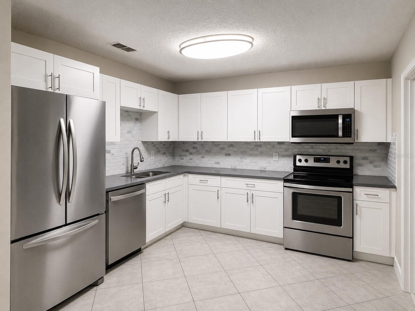 Single Family Residence at 7504 GADSDEN DRIVE, TAMPA, photo 5 of 15