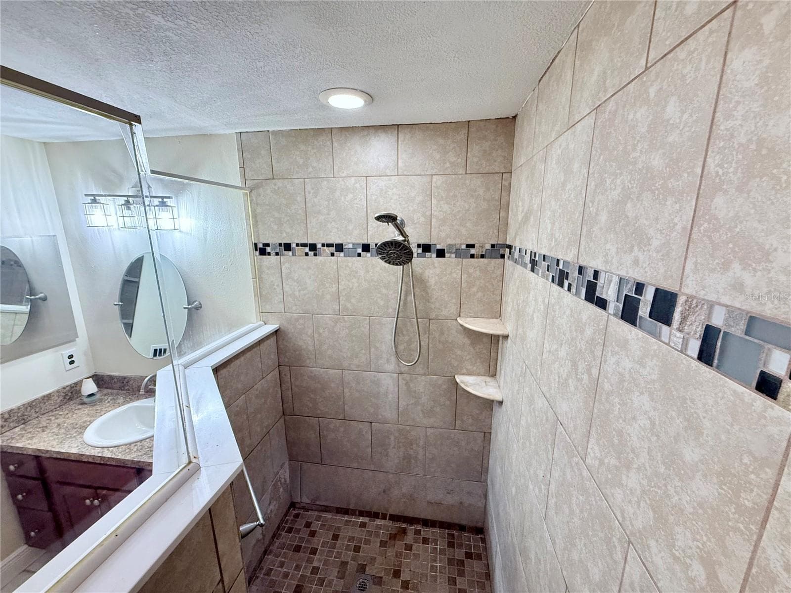 Single Family Residence at 3530 W COGWOOD CIR, BEVERLY HILLS, photo 33 of 69