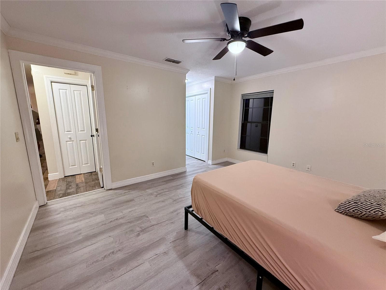 Single Family Residence at 3530 W COGWOOD CIR, BEVERLY HILLS, photo 37 of 69