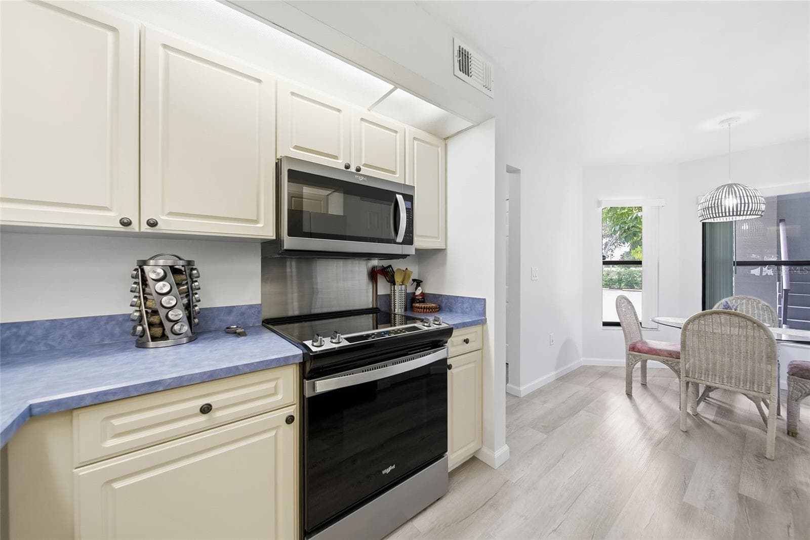 Condominium at 4440 47TH AVE W #102, BRADENTON, photo 17 of 42