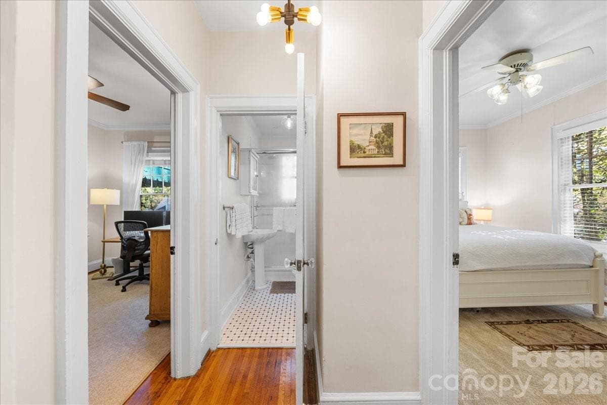 Condominium at 2300 Roswell Avenue, Charlotte, photo 24 of 34