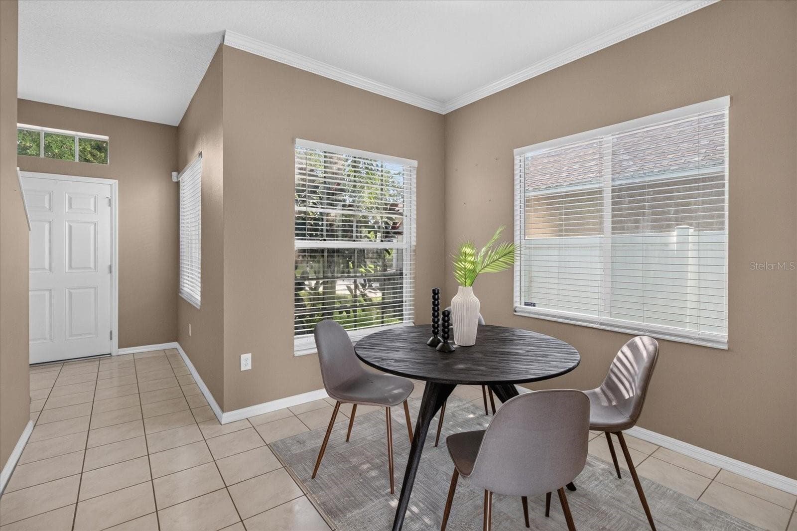 Single Family Residence at 11306 PELICAN LAKE CT, RIVERVIEW, photo 6 of 33