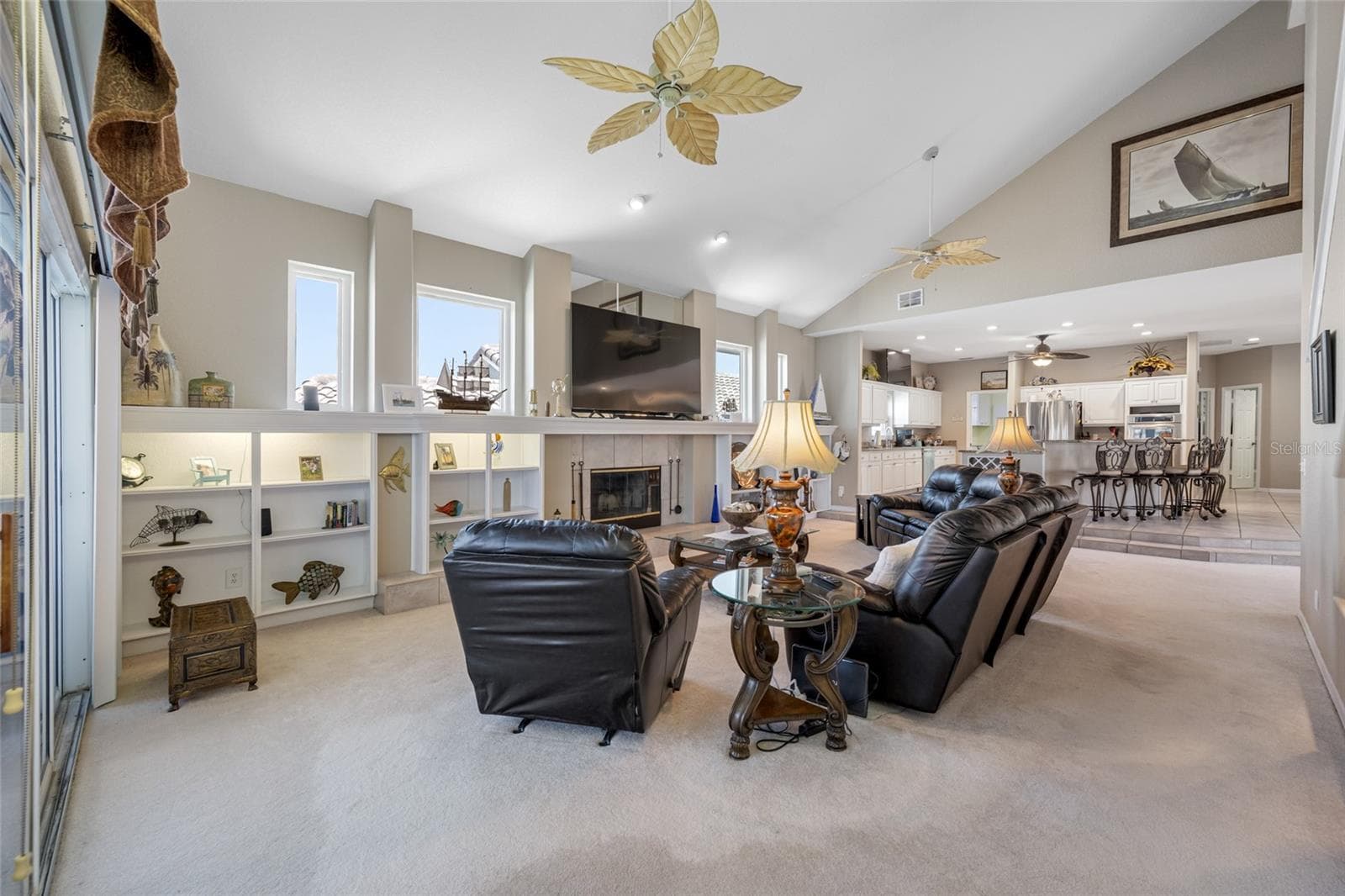 Single Family Residence at 861 SYMPHONY ISLES BLVD, APOLLO BEACH, photo 10 of 98