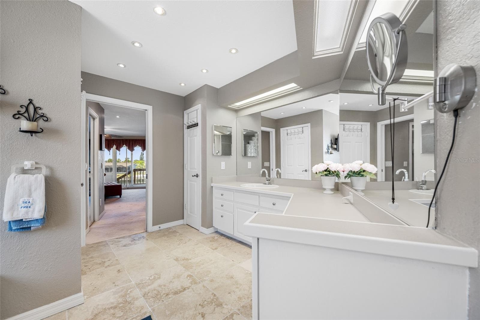 Single Family Residence at 861 SYMPHONY ISLES BLVD, APOLLO BEACH, photo 46 of 98