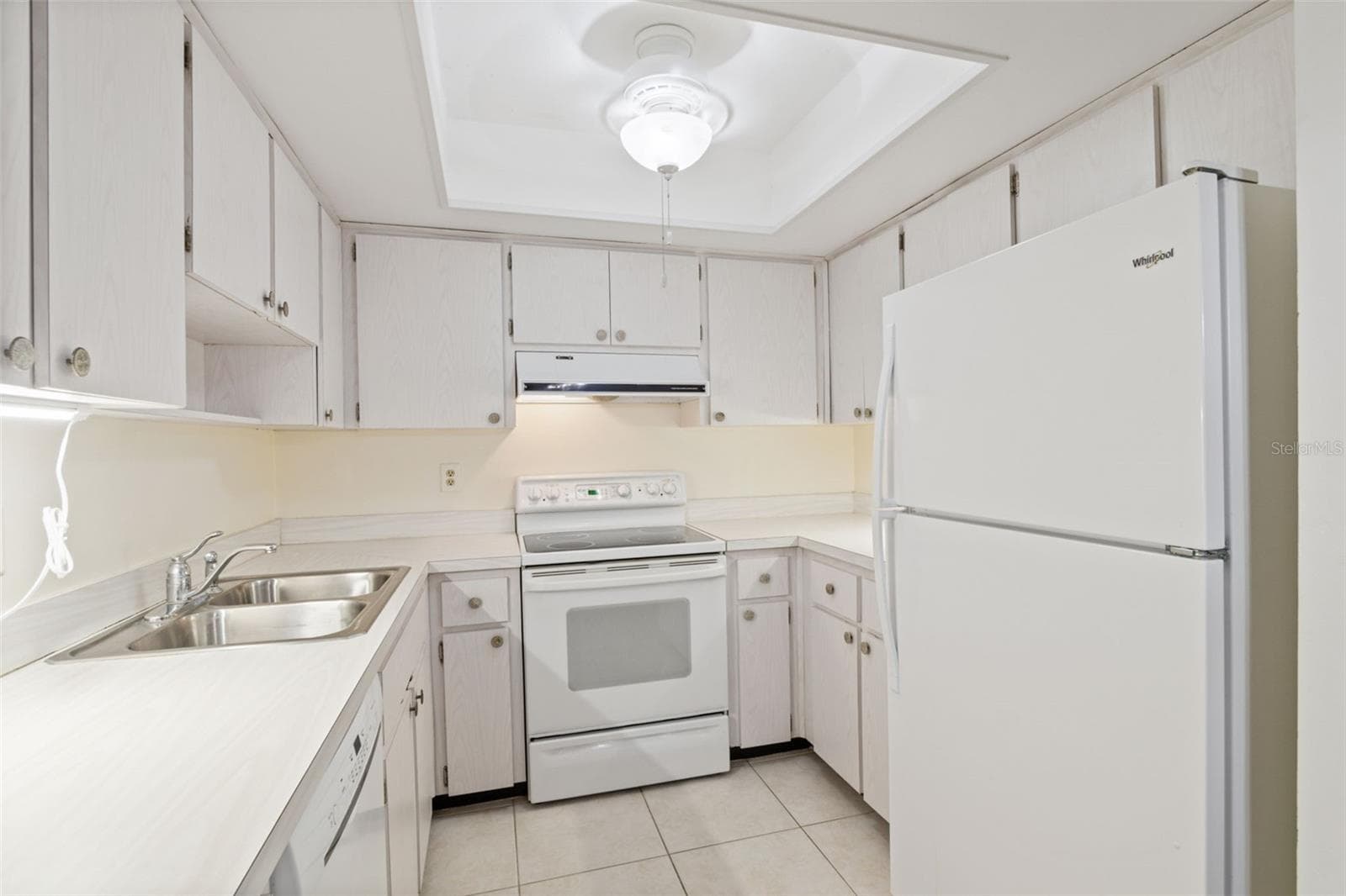 Condominium at 2150 SHELLY DR #B, PALM HARBOR, photo 10 of 33