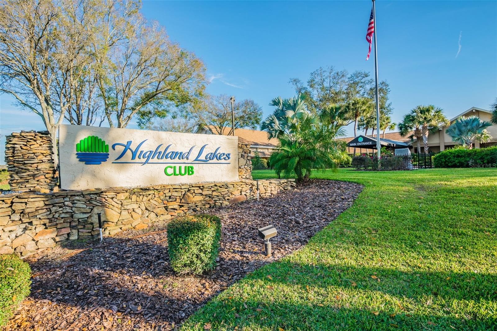 Condominium at 2150 SHELLY DR #B, PALM HARBOR, photo 25 of 33