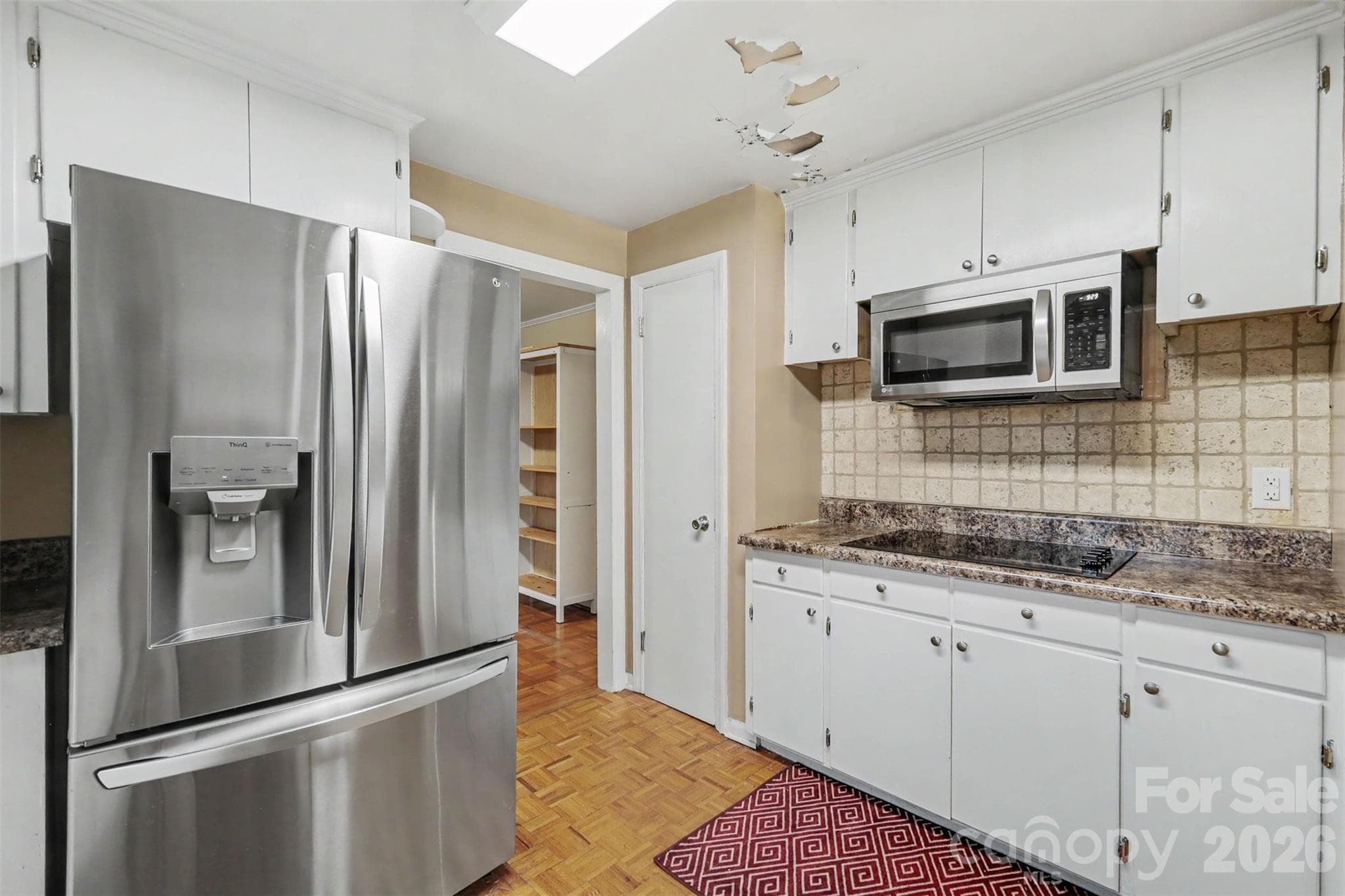 Single Family Residence at 126 21st Avenue NW, Hickory, photo 14 of 35