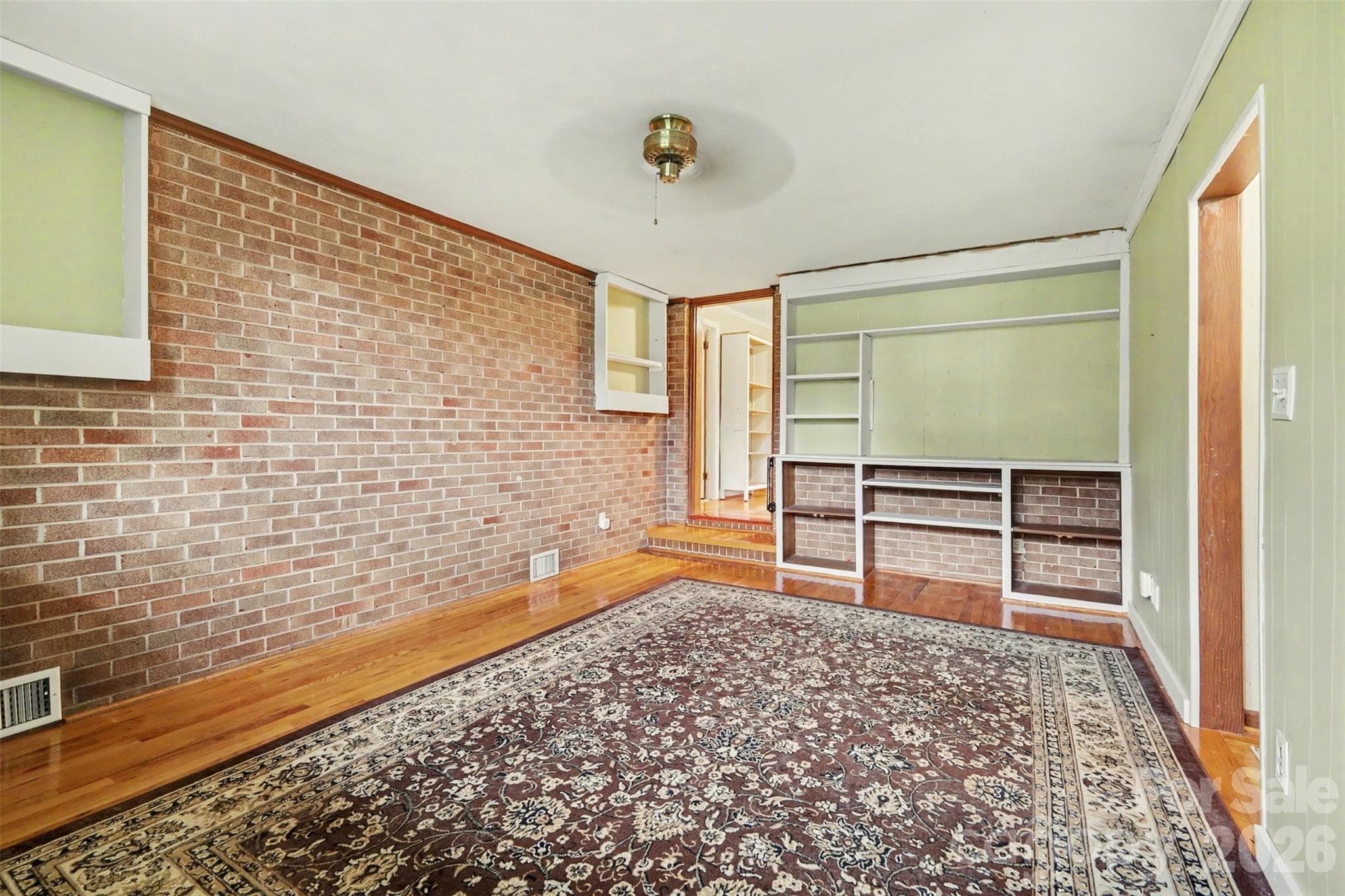 Single Family Residence at 126 21st Avenue NW, Hickory, photo 20 of 35