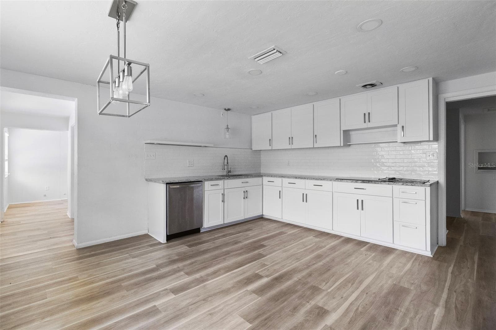 Single Family Residence at 4875 NORTHWOOD AVE, SARASOTA, photo 18 of 47