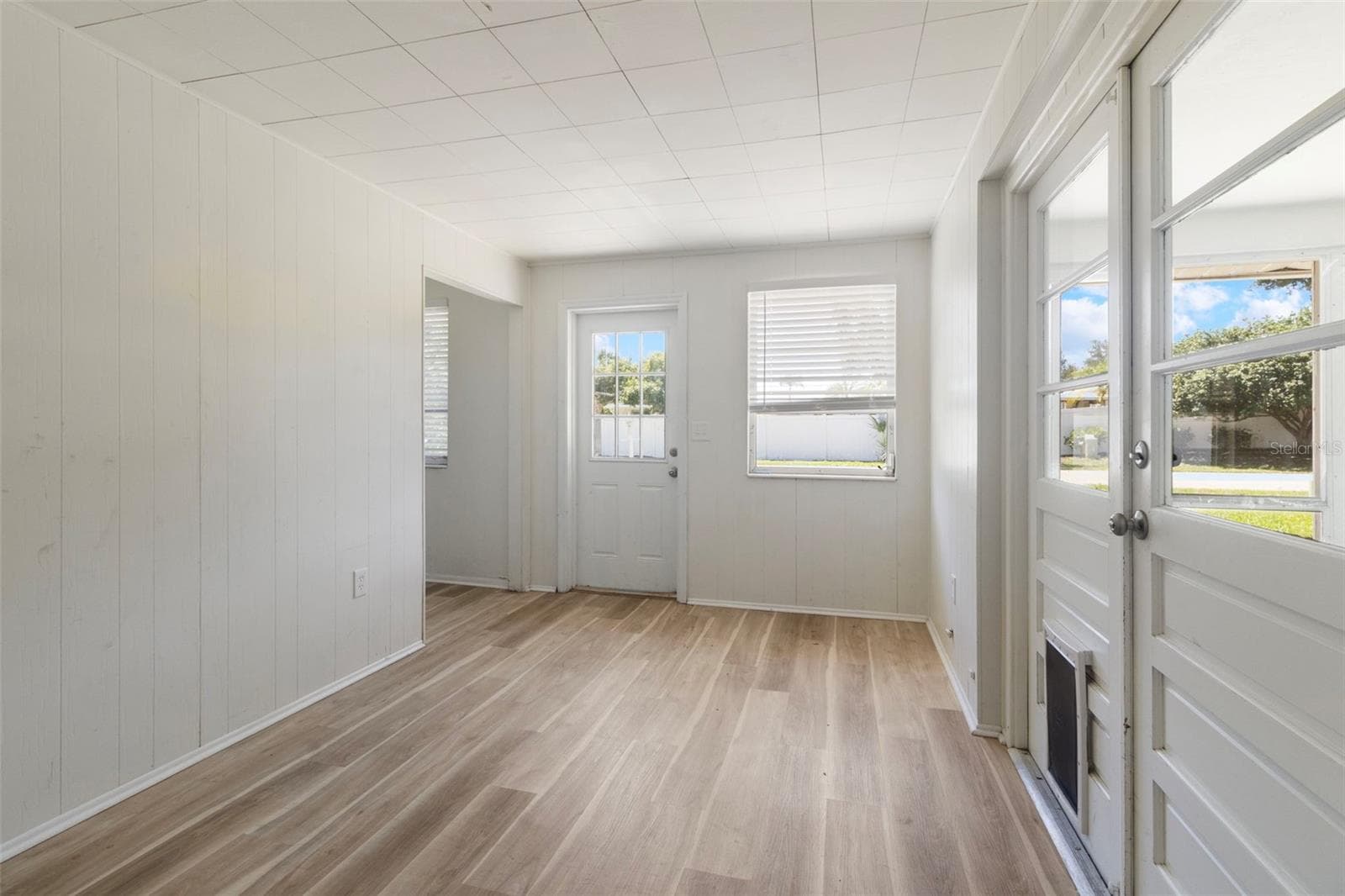 Single Family Residence at 4875 NORTHWOOD AVE, SARASOTA, photo 32 of 47