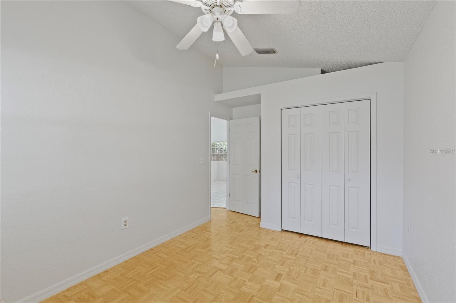 Single Family Residence at 5116 PLANTATION DR, HOLIDAY, photo 7 of 11