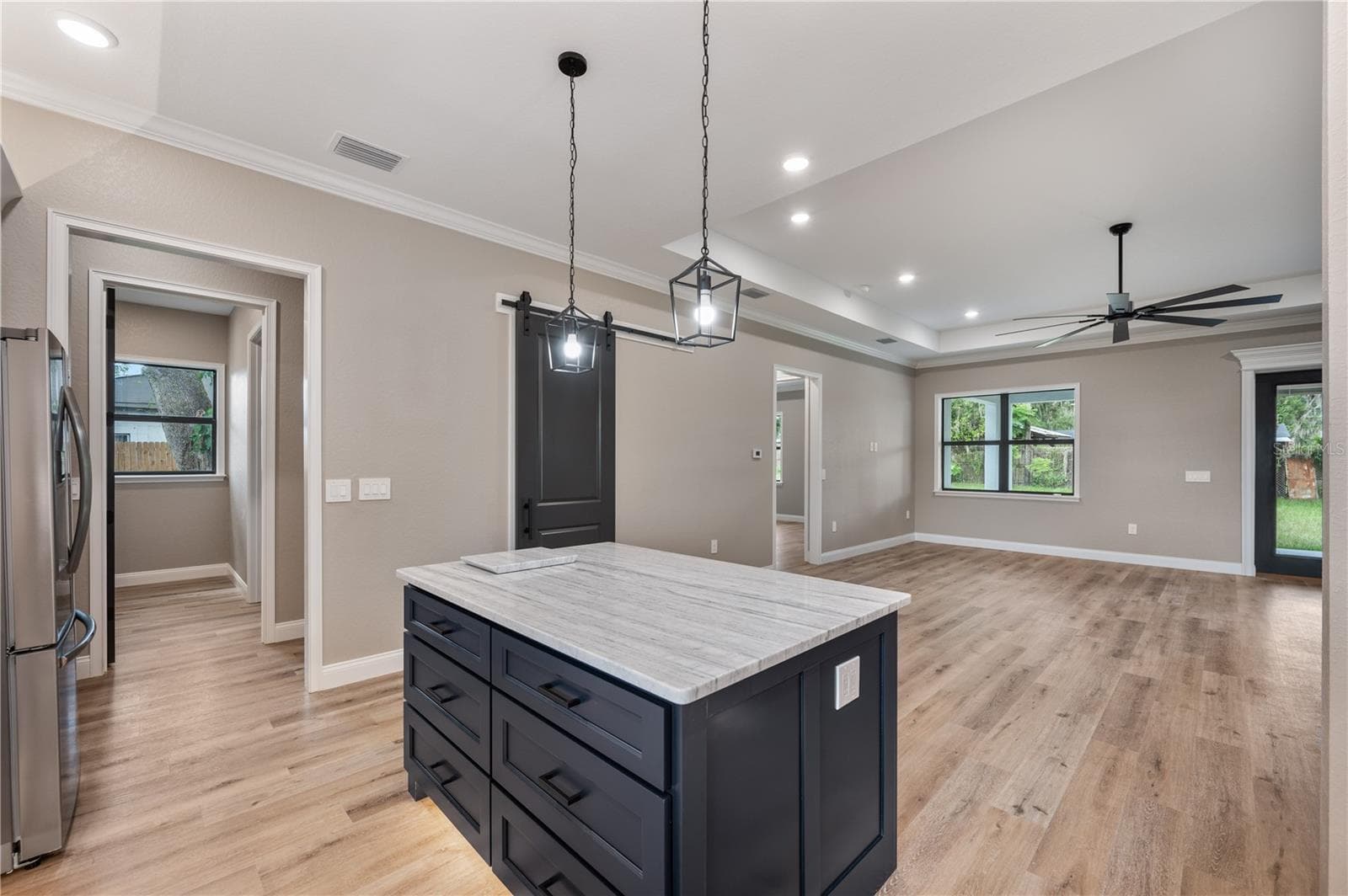 Single Family Residence at 2411 OLD MEDULLA RD, LAKELAND, photo 14 of 39