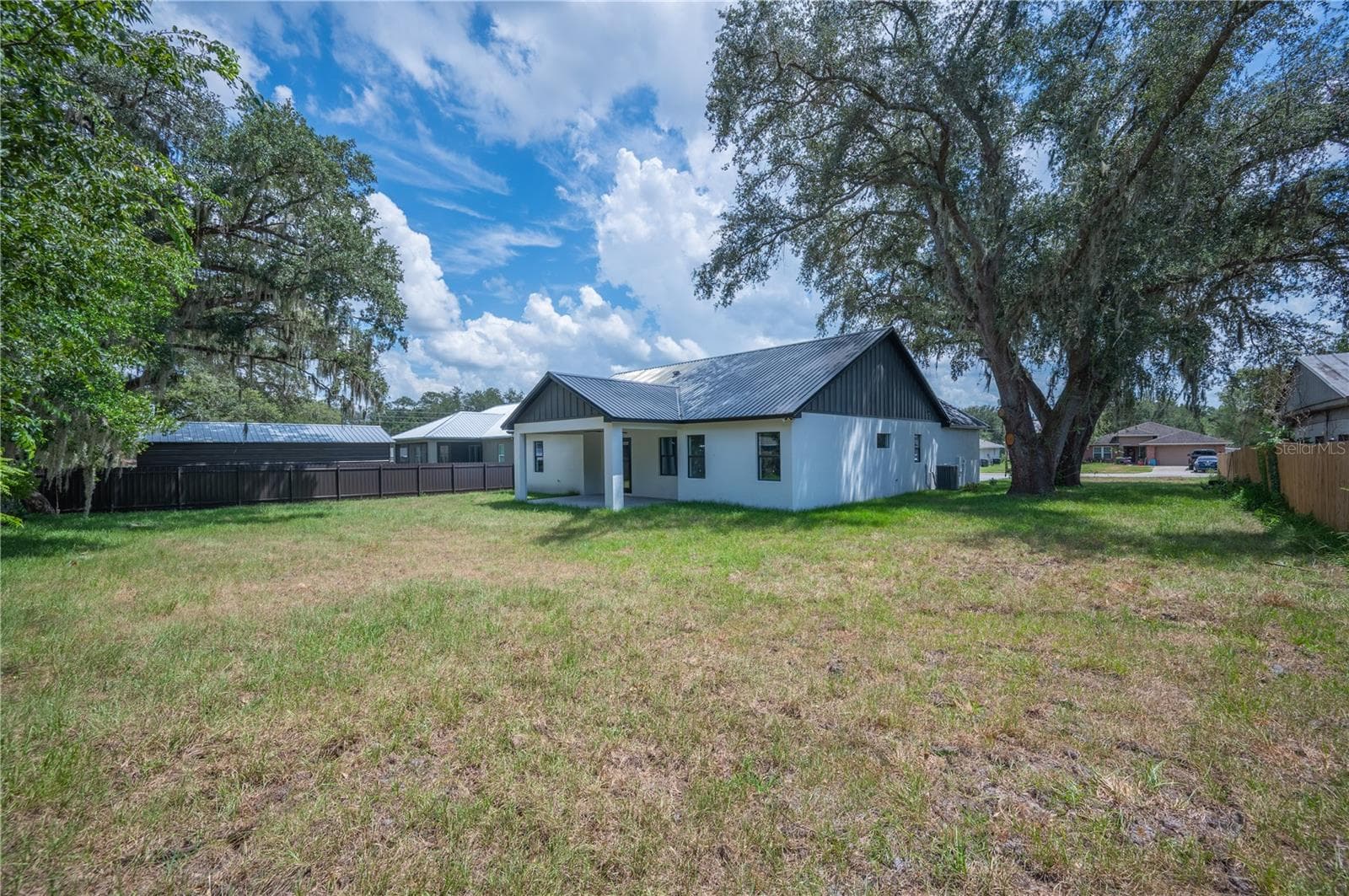 Single Family Residence at 2411 OLD MEDULLA RD, LAKELAND, photo 39 of 39