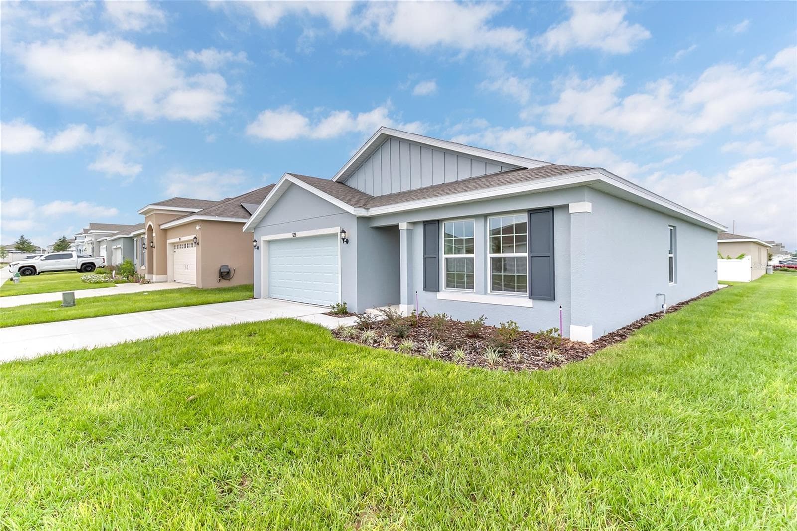 Single Family Residence at 123 BOTTLE BRUSH DR, HAINES CITY, photo 3 of 34