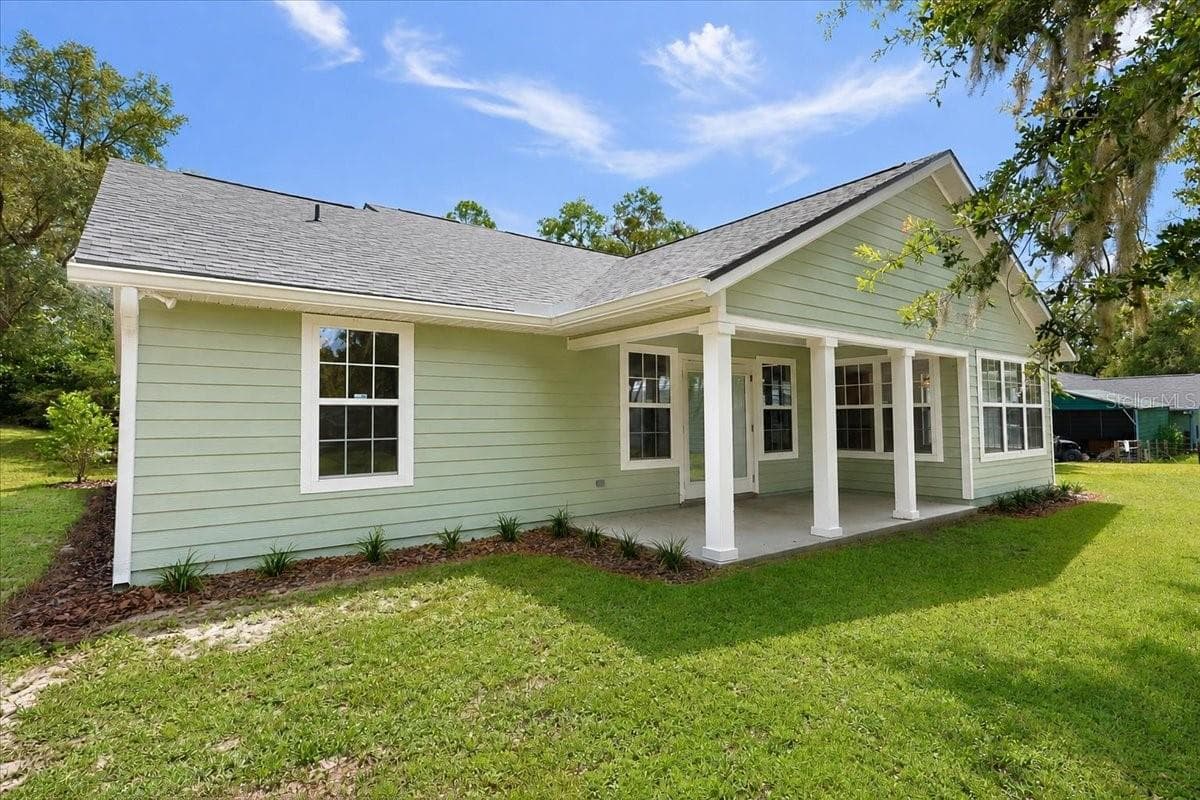 Single Family Residence at 5340 NE COUNTY ROAD 340, HIGH SPRINGS, photo 4 of 52