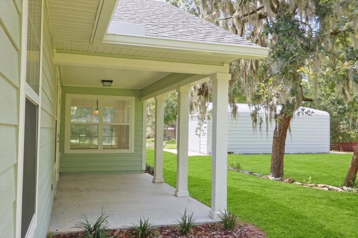 Single Family Residence at 5340 NE COUNTY ROAD 340, HIGH SPRINGS, photo 8 of 52