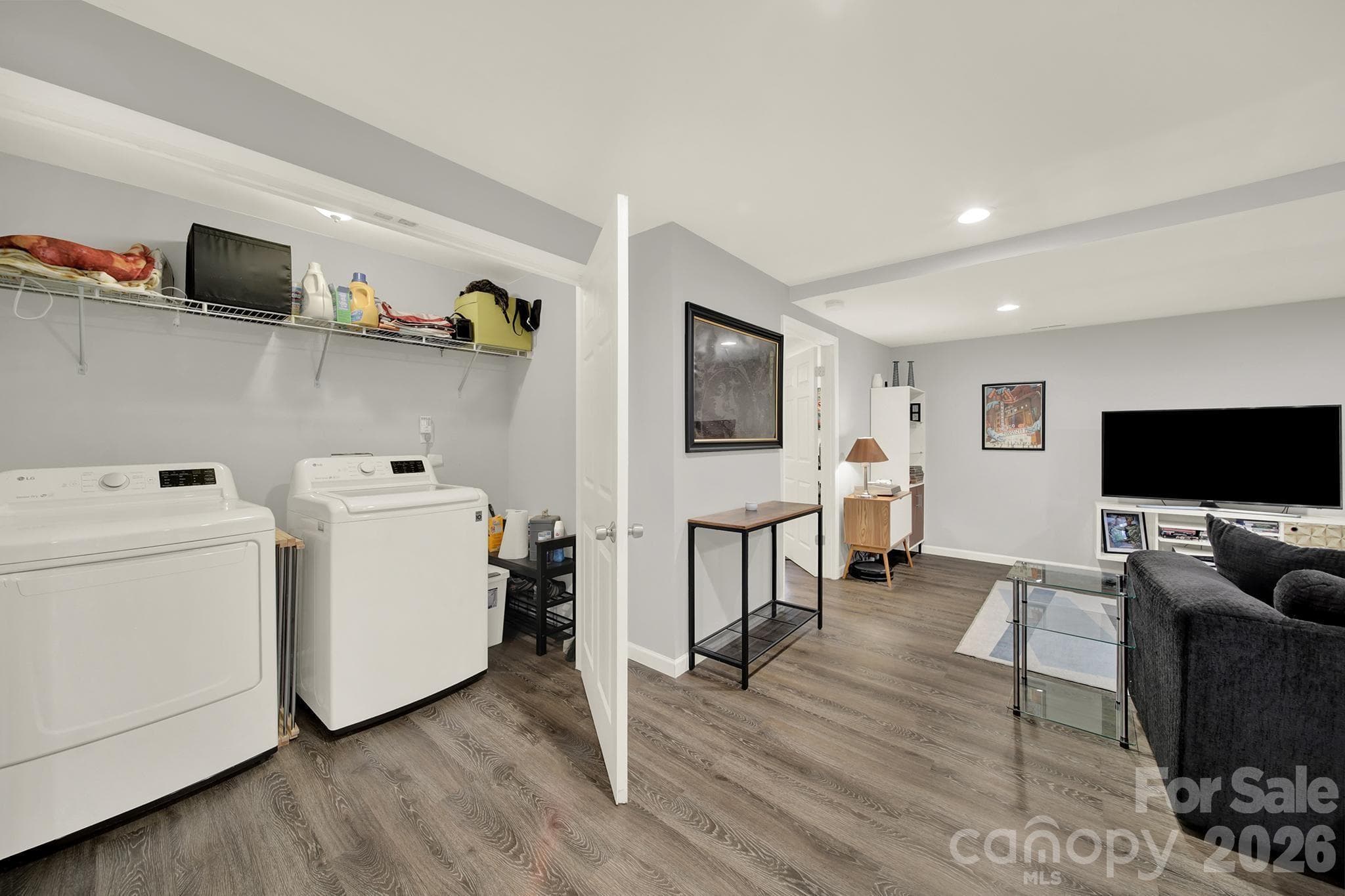 Single Family Residence at 7439 Watercrest Road, Charlotte, photo 19 of 32