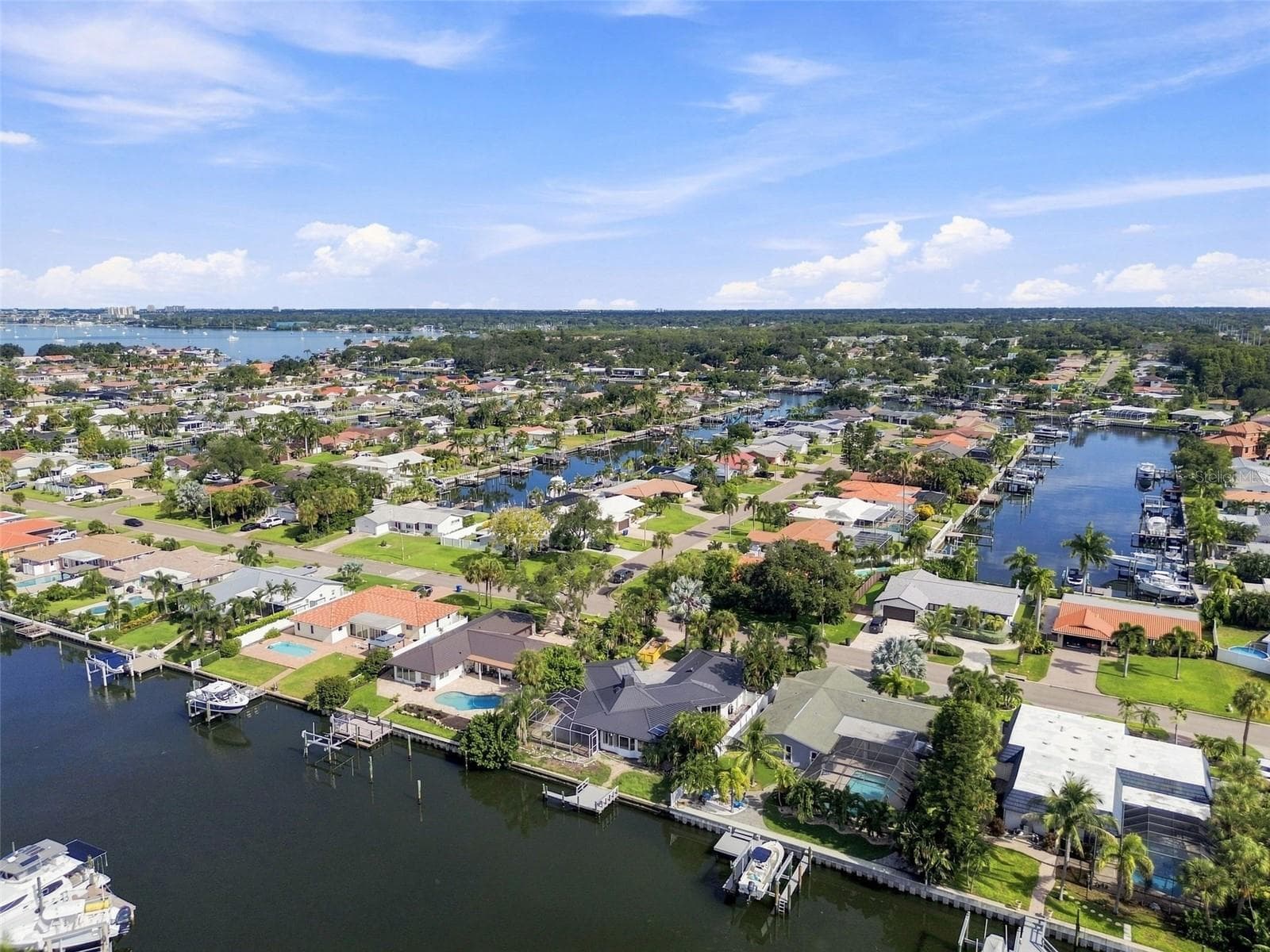Single Family Residence at 3830 46TH AVE S, ST PETERSBURG, photo 11 of 16