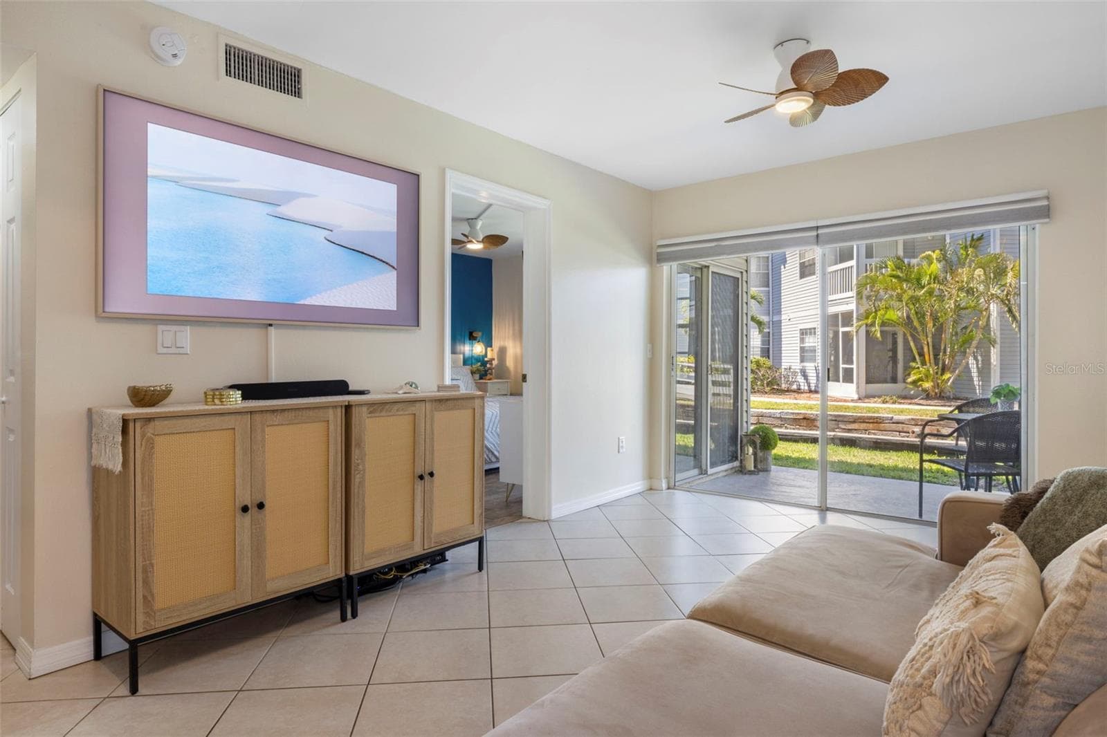 Condominium at 6915 STONES THROW CIR N #3104, ST PETERSBURG, photo 6 of 41